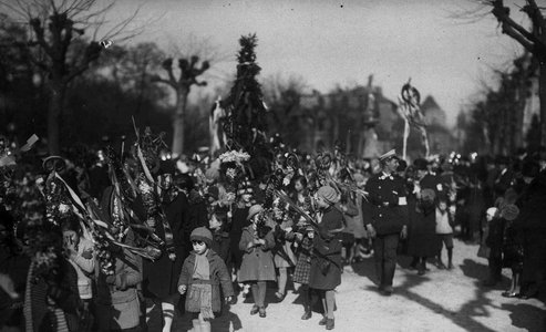 Vortrag: Institutionalisierung der Regionalforschung in der Pfalz. Die Erfindung der Volkskultur am Beispiel des Sommertagsbrauchs (Dr. Thomas Schneider, Frankenstein)